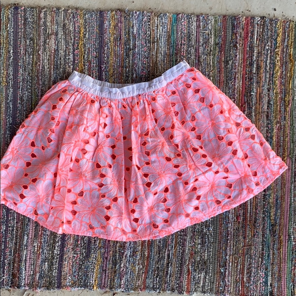 💚 Girls Cat & Jack embroidered floral skirt